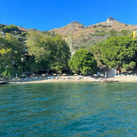 Hotel Denizevi Karvunyi