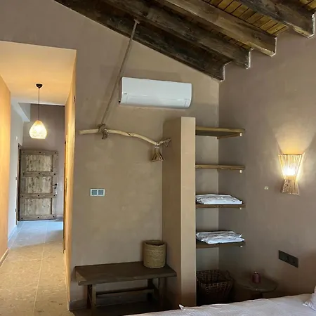 Hotel Denizevi Karvunyi *